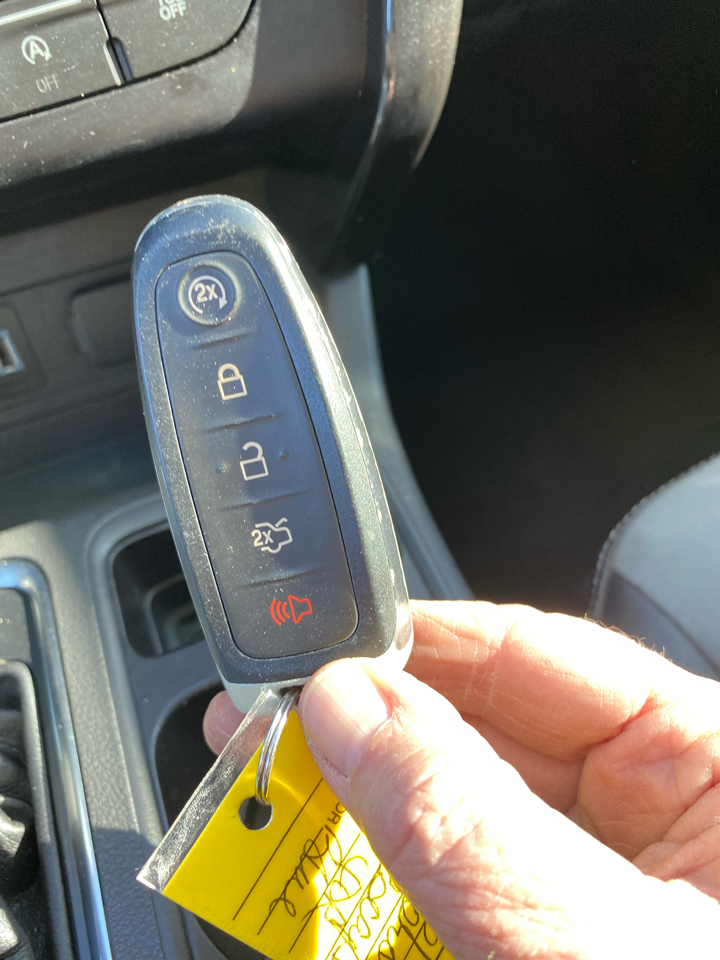 Ford Escape Titanium 4WD 2017