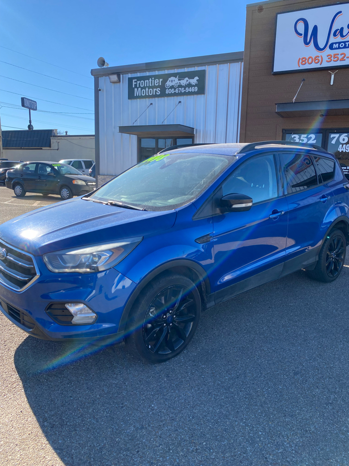 Ford Escape Titanium 4WD 2017