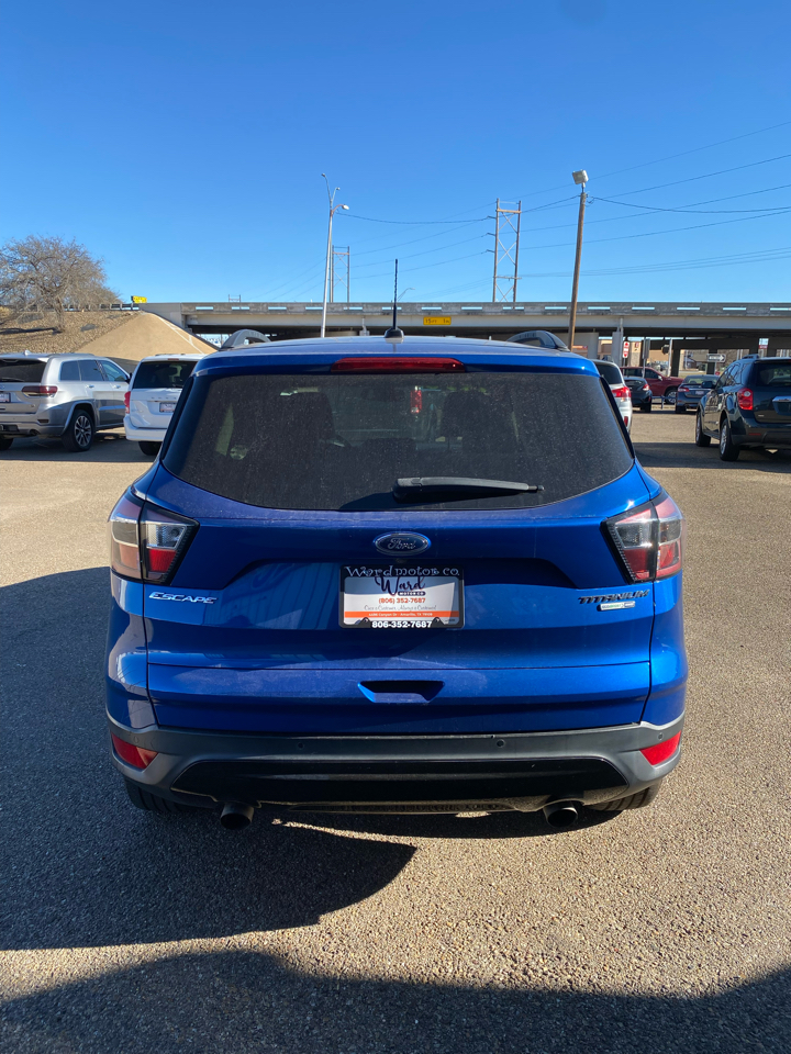 Ford Escape Titanium 4WD 2017