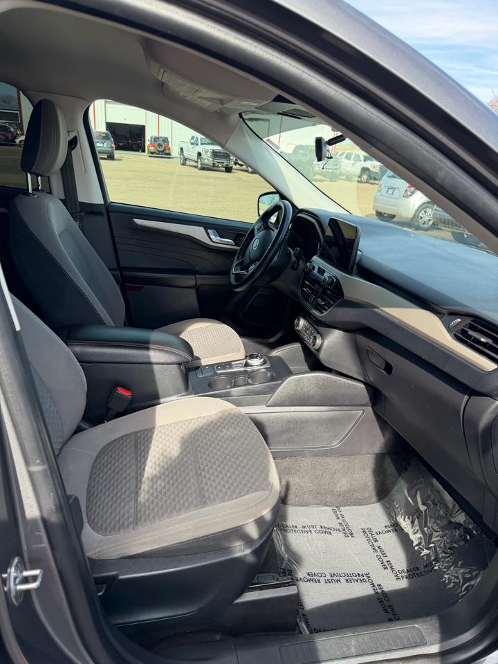 Ford Escape Hybrid SE Sport 2021