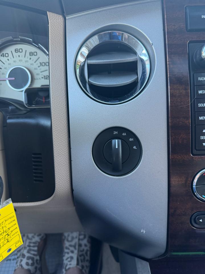 Ford Expedition King Ranch 4WD 2011