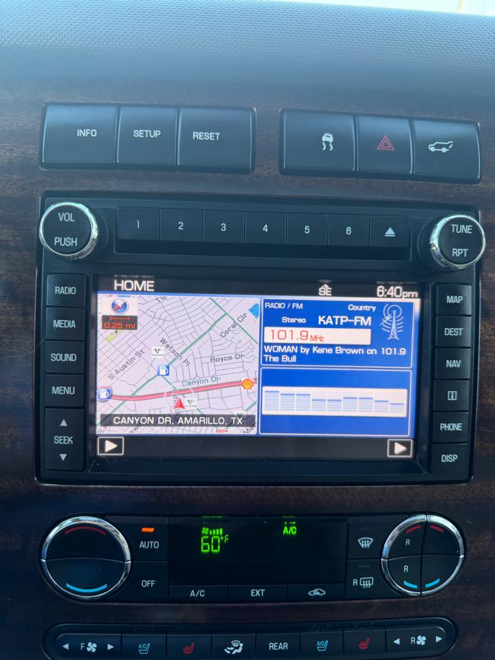 Ford Expedition King Ranch 4WD 2011