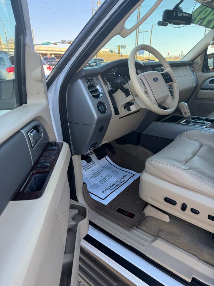 Ford Expedition King Ranch 4WD 2011