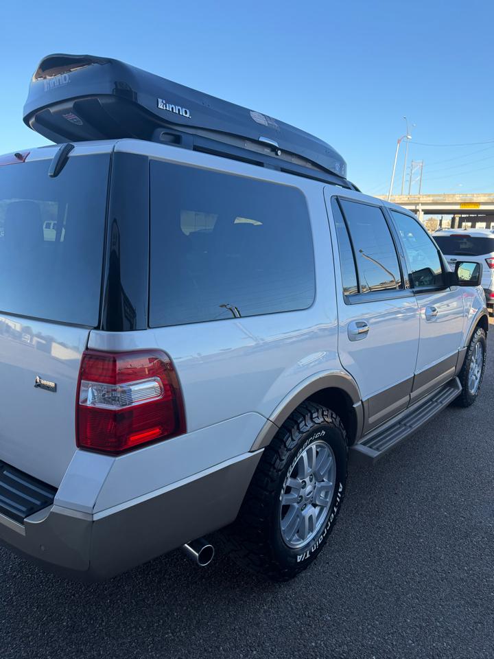 Ford Expedition King Ranch 4WD 2011