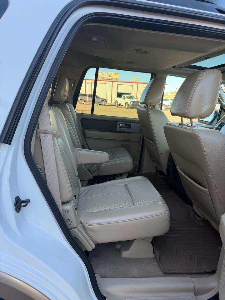 Ford Expedition King Ranch 4WD 2011