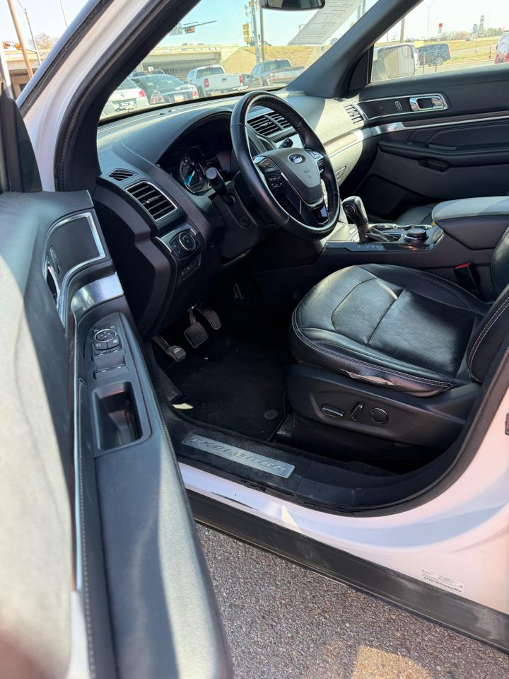 Ford Explorer Limited 4WD 2018