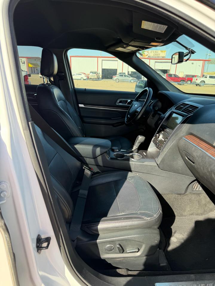 Ford Explorer Limited 4WD 2018