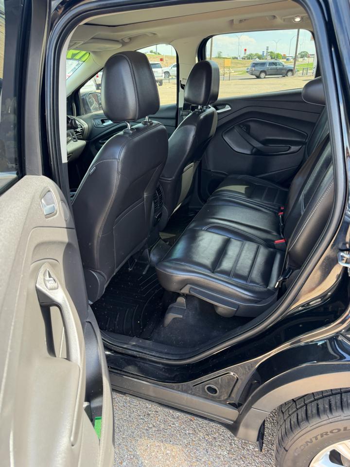Ford Escape Titanium FWD 2017