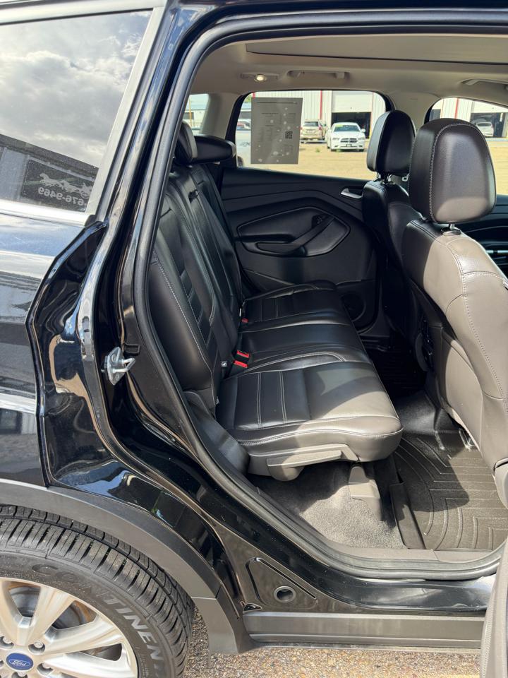 Ford Escape Titanium FWD 2017