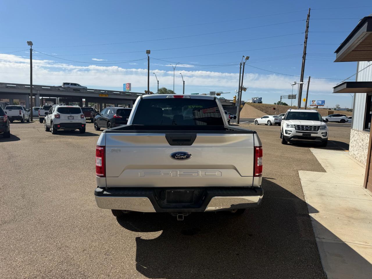 Ford F-150 2WD SuperCab 145" XLT 2018