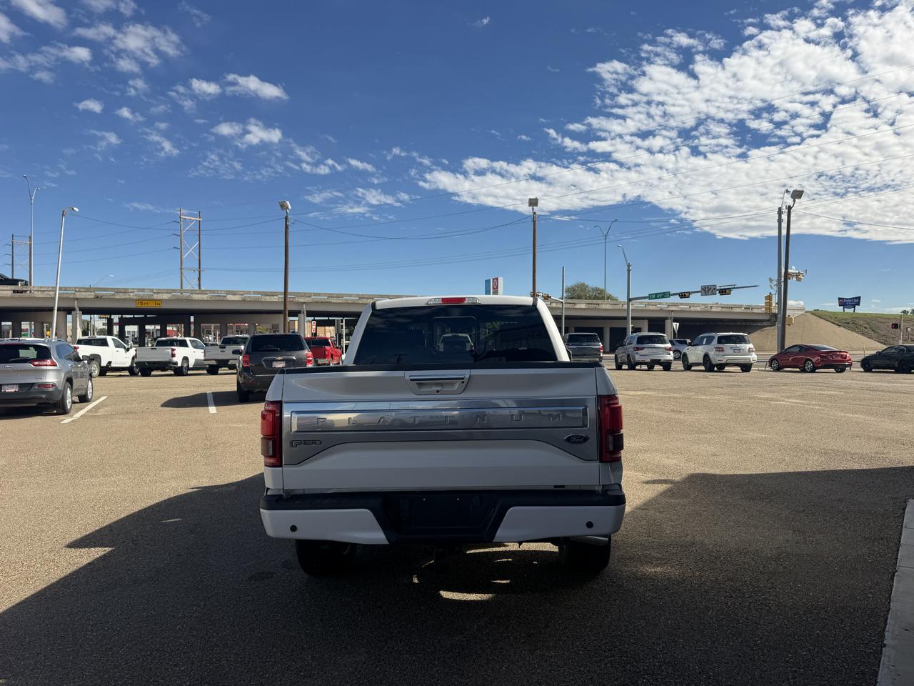 Ford F-150 4WD SuperCrew 145" Platinum 2017