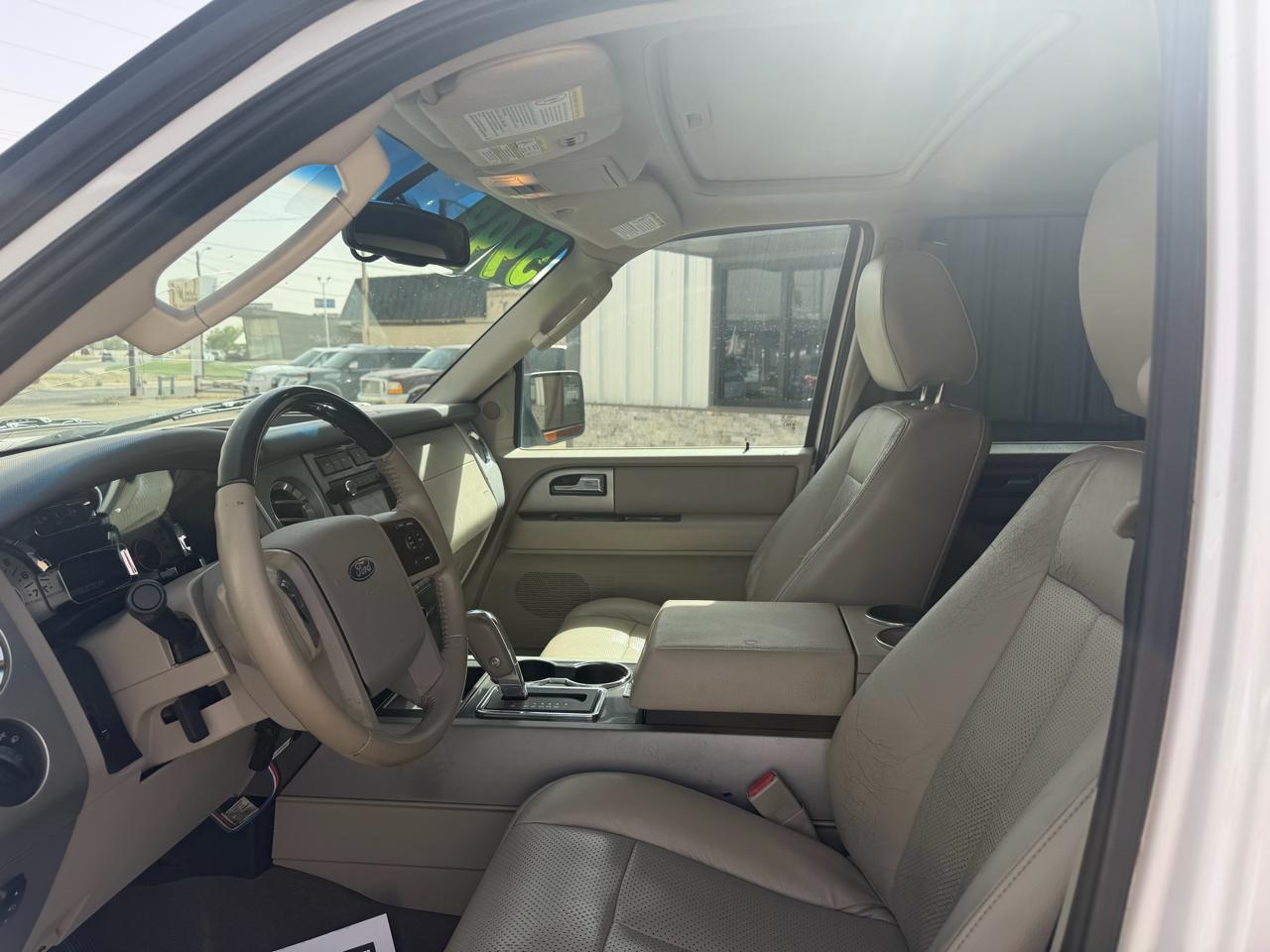 Ford Expedition Limited 2WD 2011
