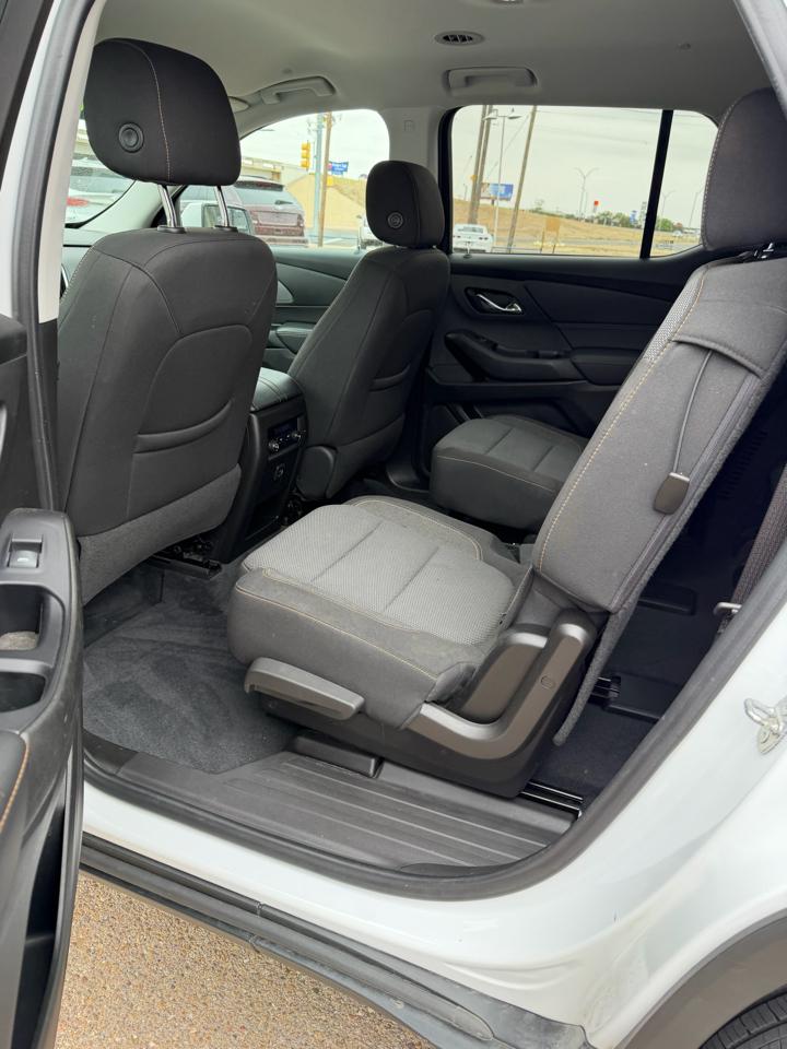 Chevrolet Traverse LT Cloth FWD 2021