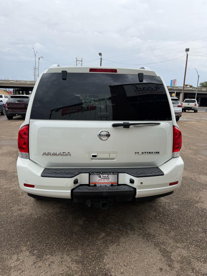 Nissan Armada Platinum 4WD 2013