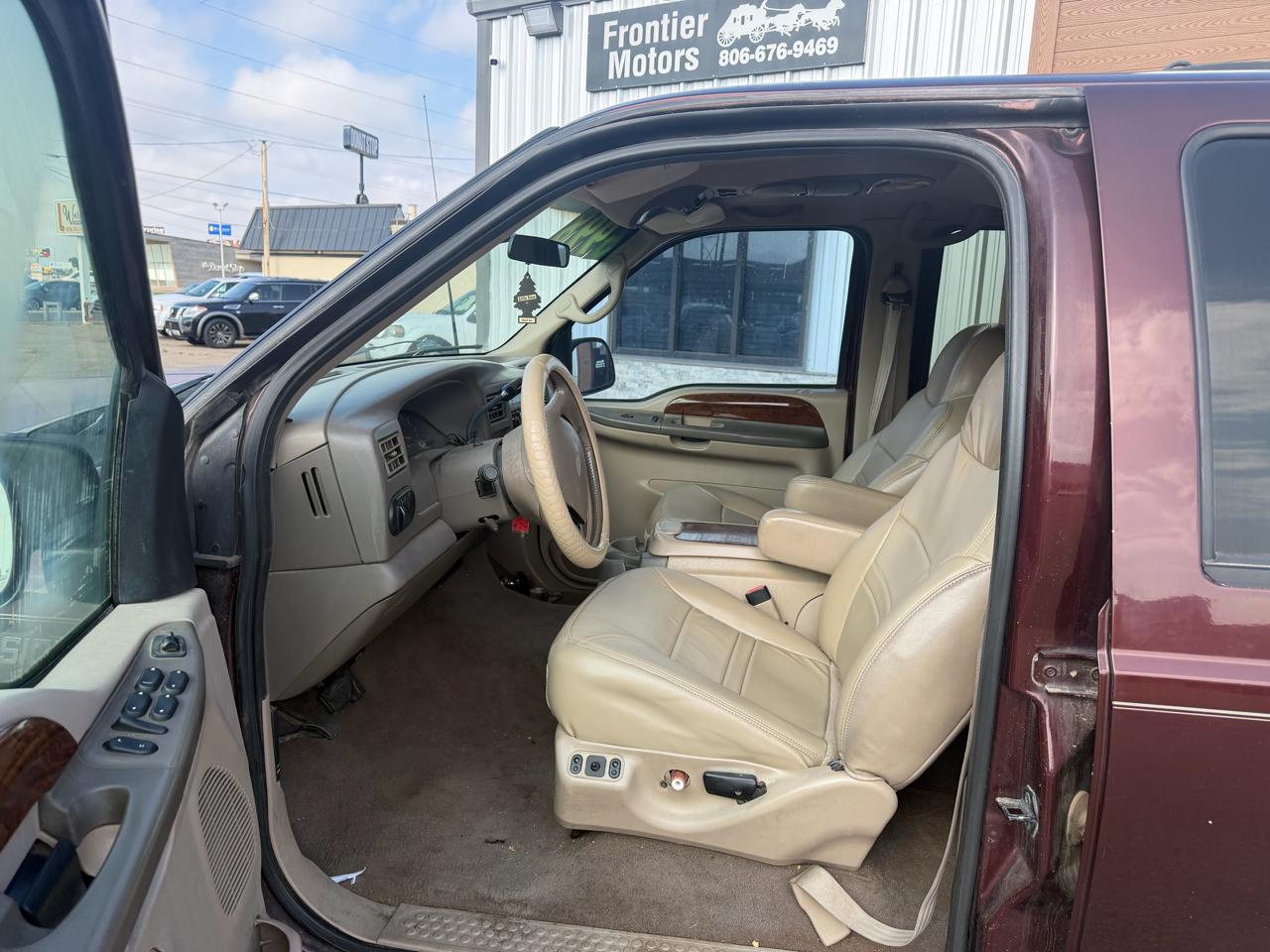 Ford Excursion Limited 2WD 2001