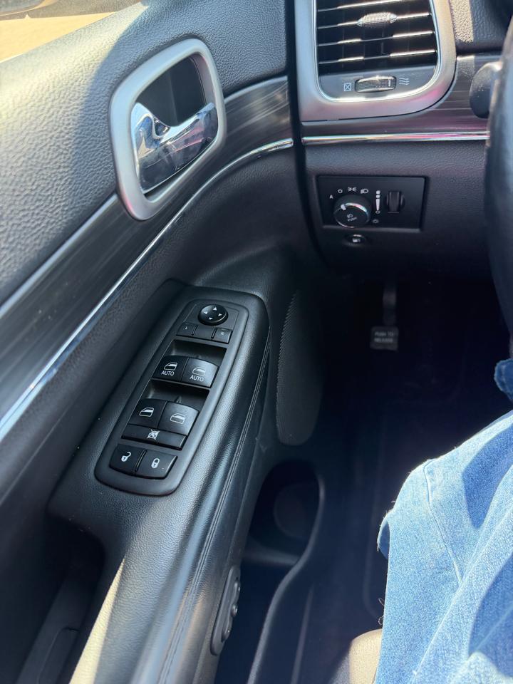 Jeep Grand Cherokee Limited 2WD 2019