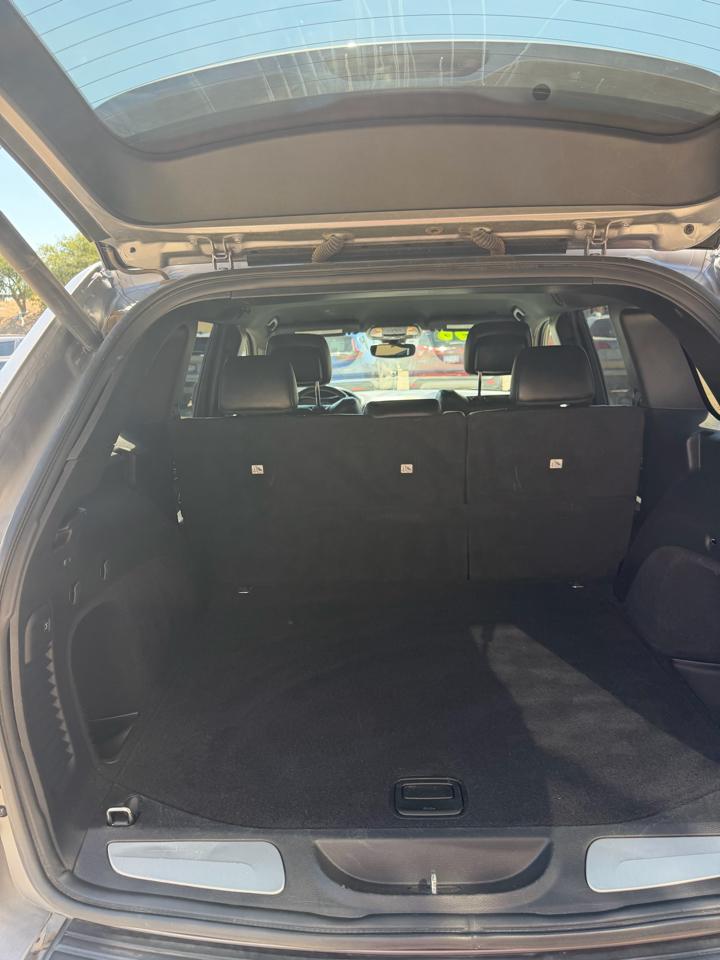 Jeep Grand Cherokee Limited 2WD 2019