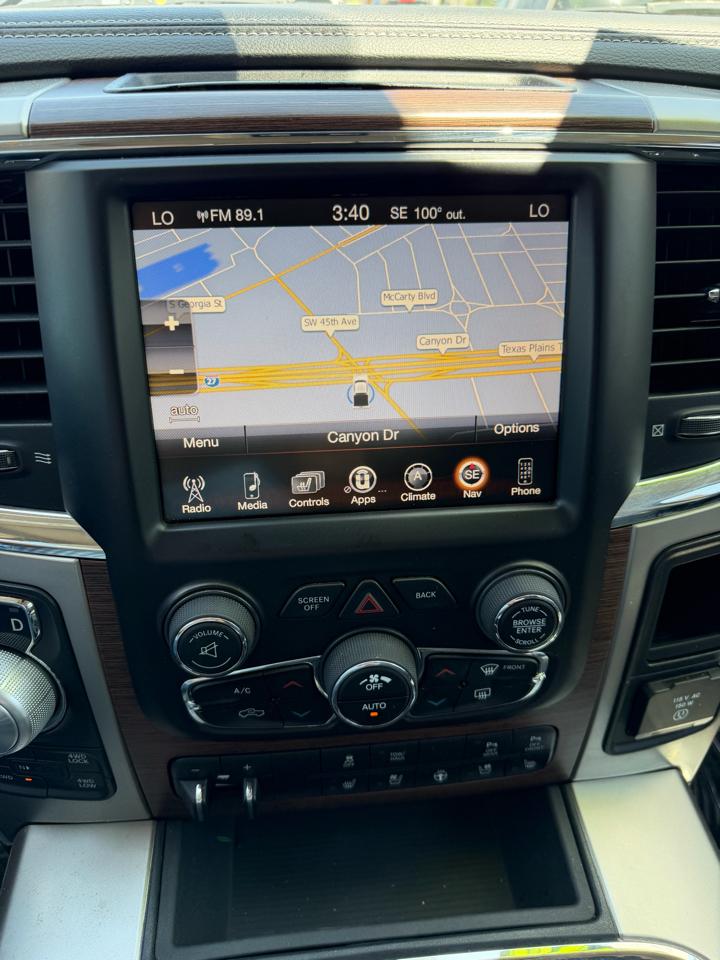 RAM 1500 Laramie Crew Cab SWB 4WD 2015
