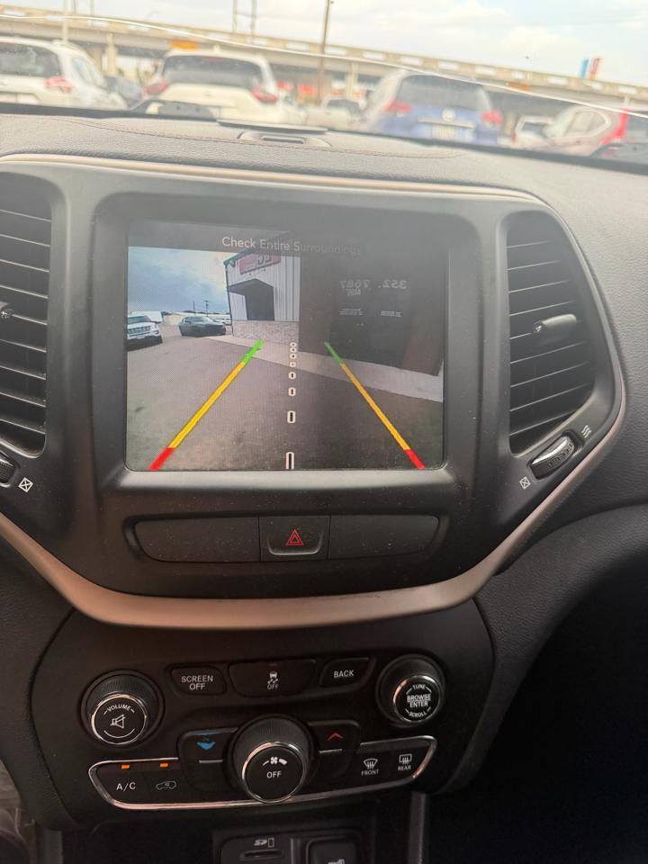 Jeep Cherokee Latitude 4WD 2016