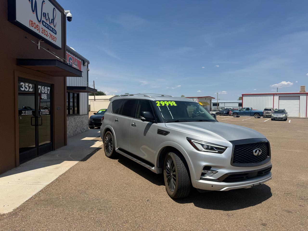 Infiniti QX80 LUXE 2021