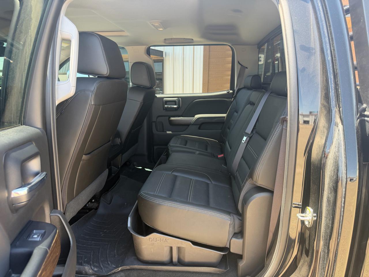 GMC Sierra 2500HD Denali Crew Cab 4WD 2017