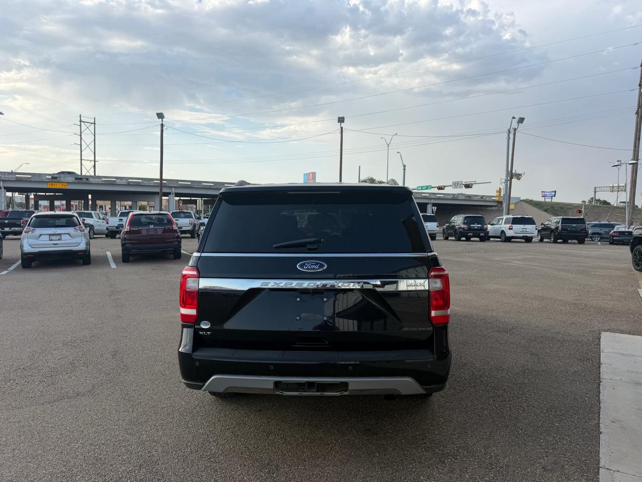 Ford Expedition MAX XLT 4WD 2020