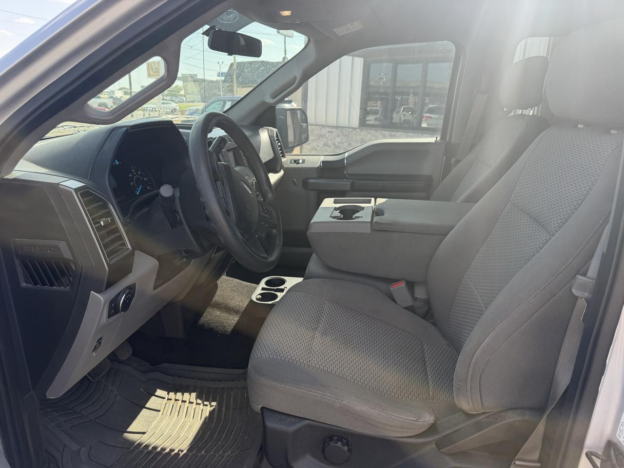 Ford F-150 XL SuperCrew 6.5-ft. Bed 4WD 2017