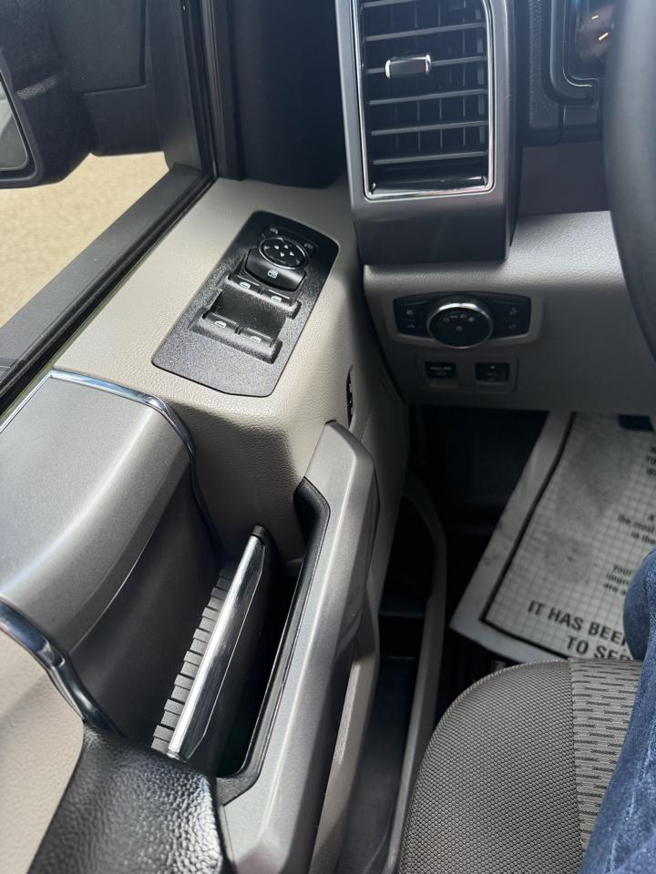 Ford F-150 XLT SuperCrew Short Box 4WD 2019