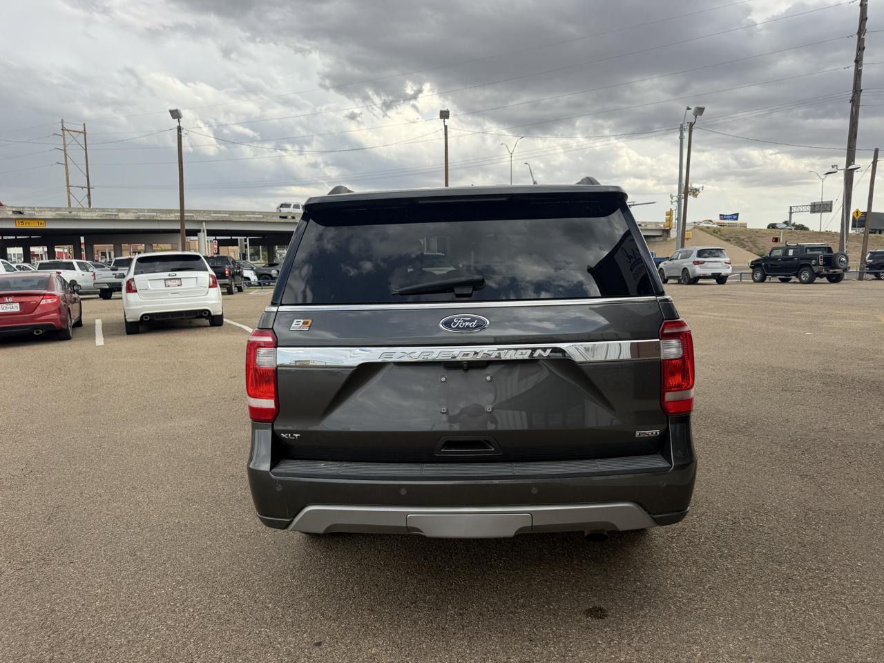 Ford Expedition XLT 4WD 2020