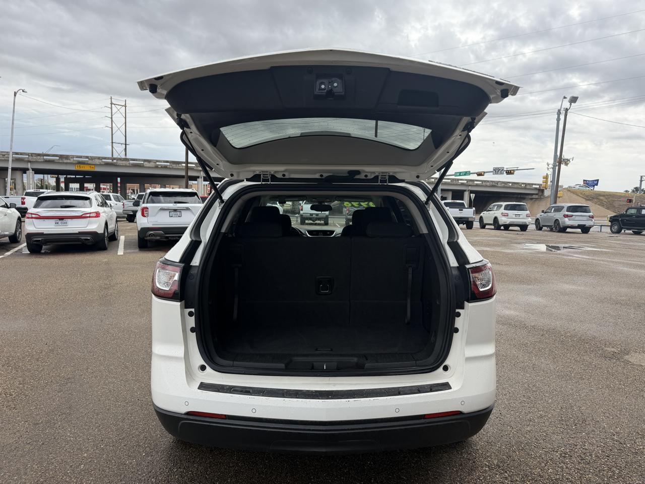 Chevrolet Traverse 1LT FWD 2014