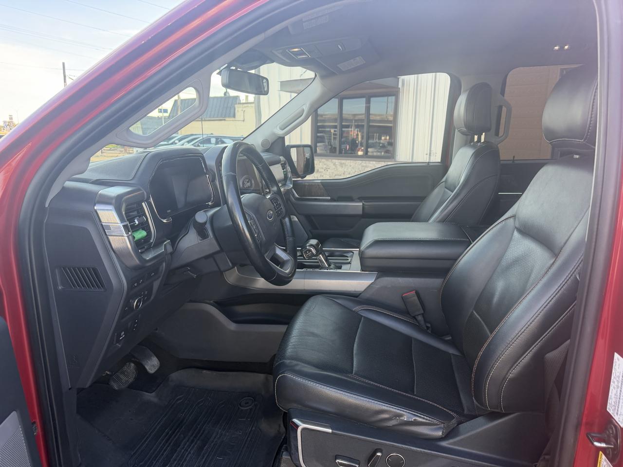 Ford F-150 SuperCrew 150" Lariat 2021