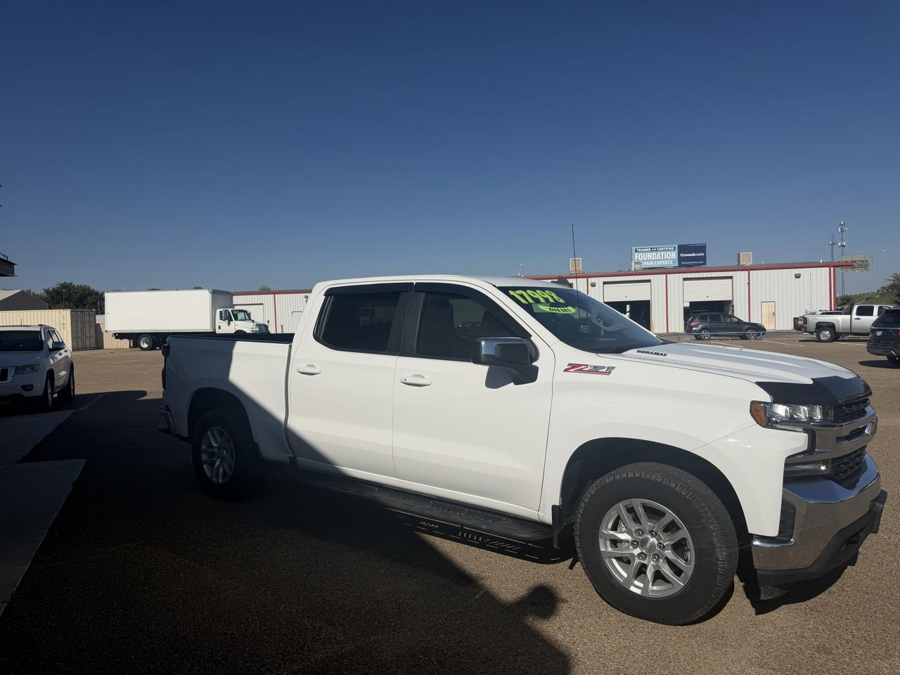 Chevrolet Silverado 1500 LT Crew Cab 4WD 2021