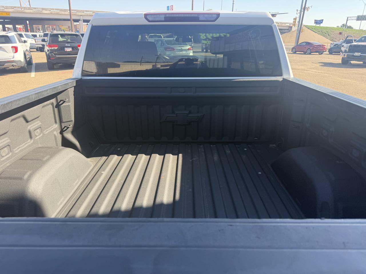 Chevrolet Silverado 1500 LT Crew Cab 4WD 2021