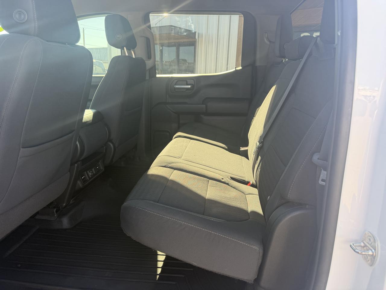 Chevrolet Silverado 1500 LT Crew Cab 4WD 2021