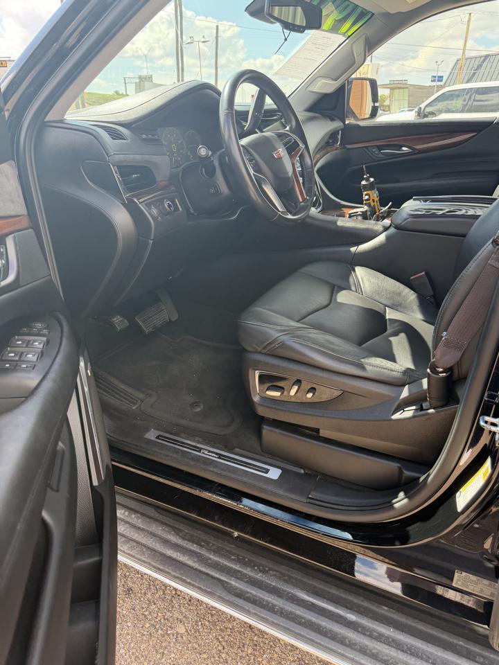 Cadillac Escalade ESV 2WD Luxury 2015
