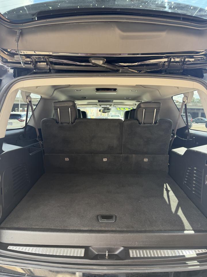 Cadillac Escalade ESV 2WD Luxury 2015
