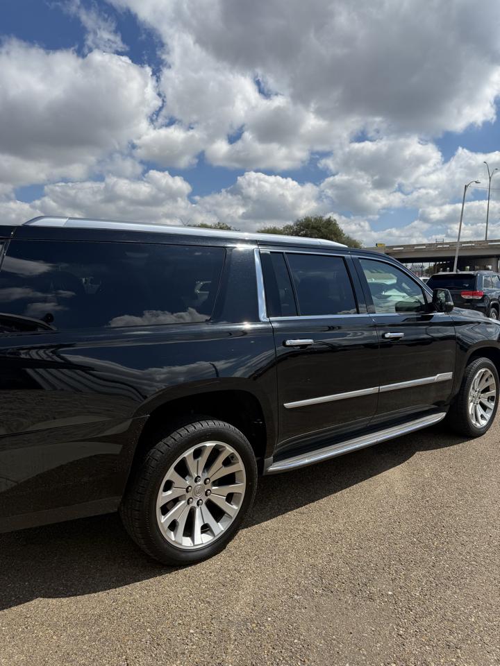 Cadillac Escalade ESV 2WD Luxury 2015