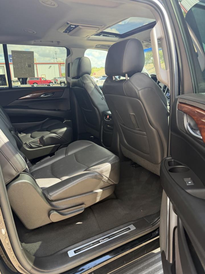 Cadillac Escalade ESV 2WD Luxury 2015