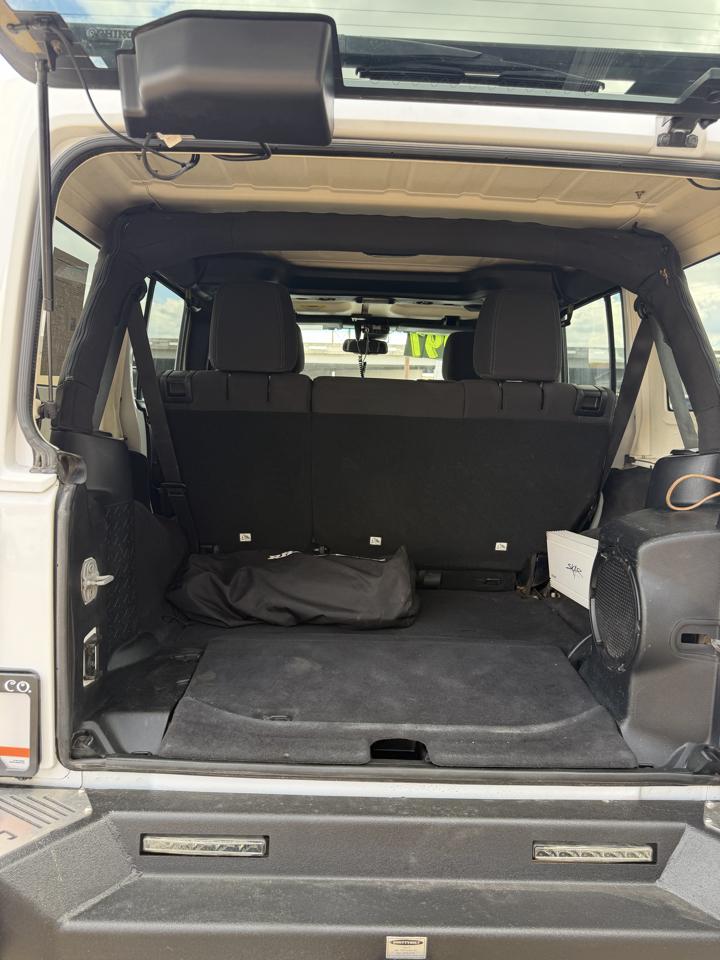 2013 Jeep Wrangler Unlimited Rubicon - Photo 11