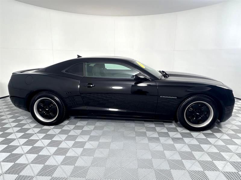 Chevrolet Camaro LS Coupe 2013