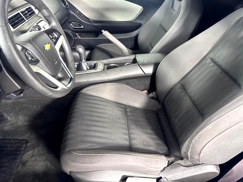 Chevrolet Camaro LS Coupe 2013