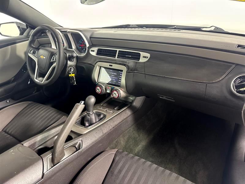 Chevrolet Camaro LS Coupe 2013