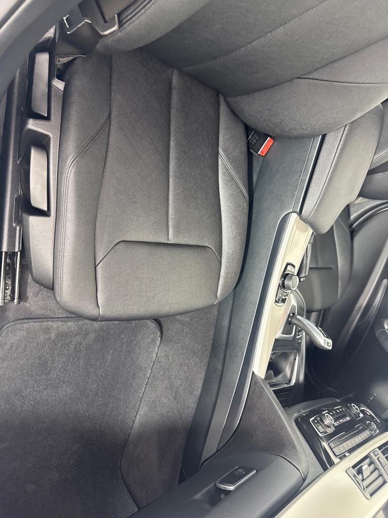 BMW 3-Series 320i Sedan 2017