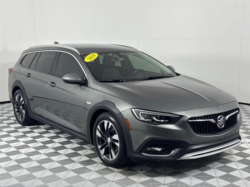 Buick Regal TourX Essence 2018