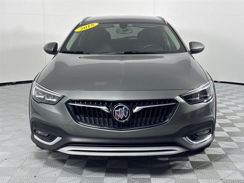 Buick Regal TourX Essence 2018