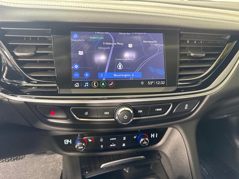 Buick Regal TourX Essence 2018