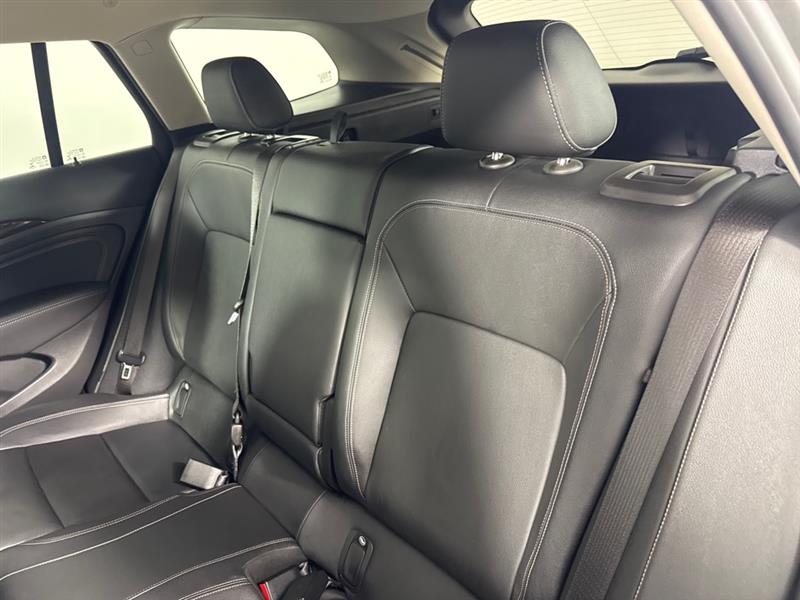 Buick Regal TourX Essence 2018