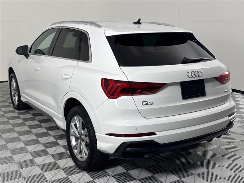 Audi Q3 S line Premium quattro 2021