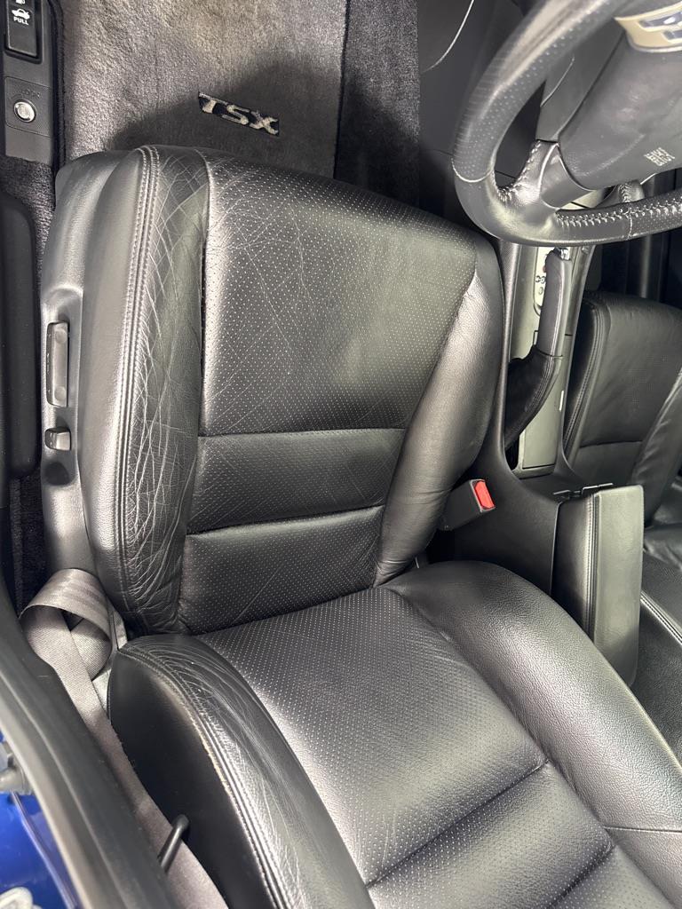 Acura TSX 5-speed AT 2005