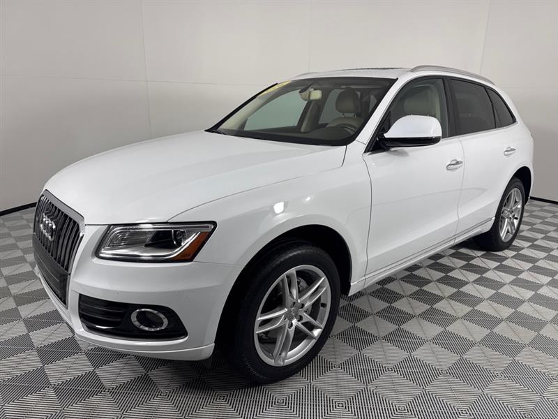 Audi Q5 2.0T Premium quattro 2016